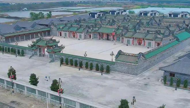ELYSEA落户淮海中路汕头过亿违建豪宅被拆除z6尊龙·中国网站哈佛演讲女生引发争议K11(图22)
